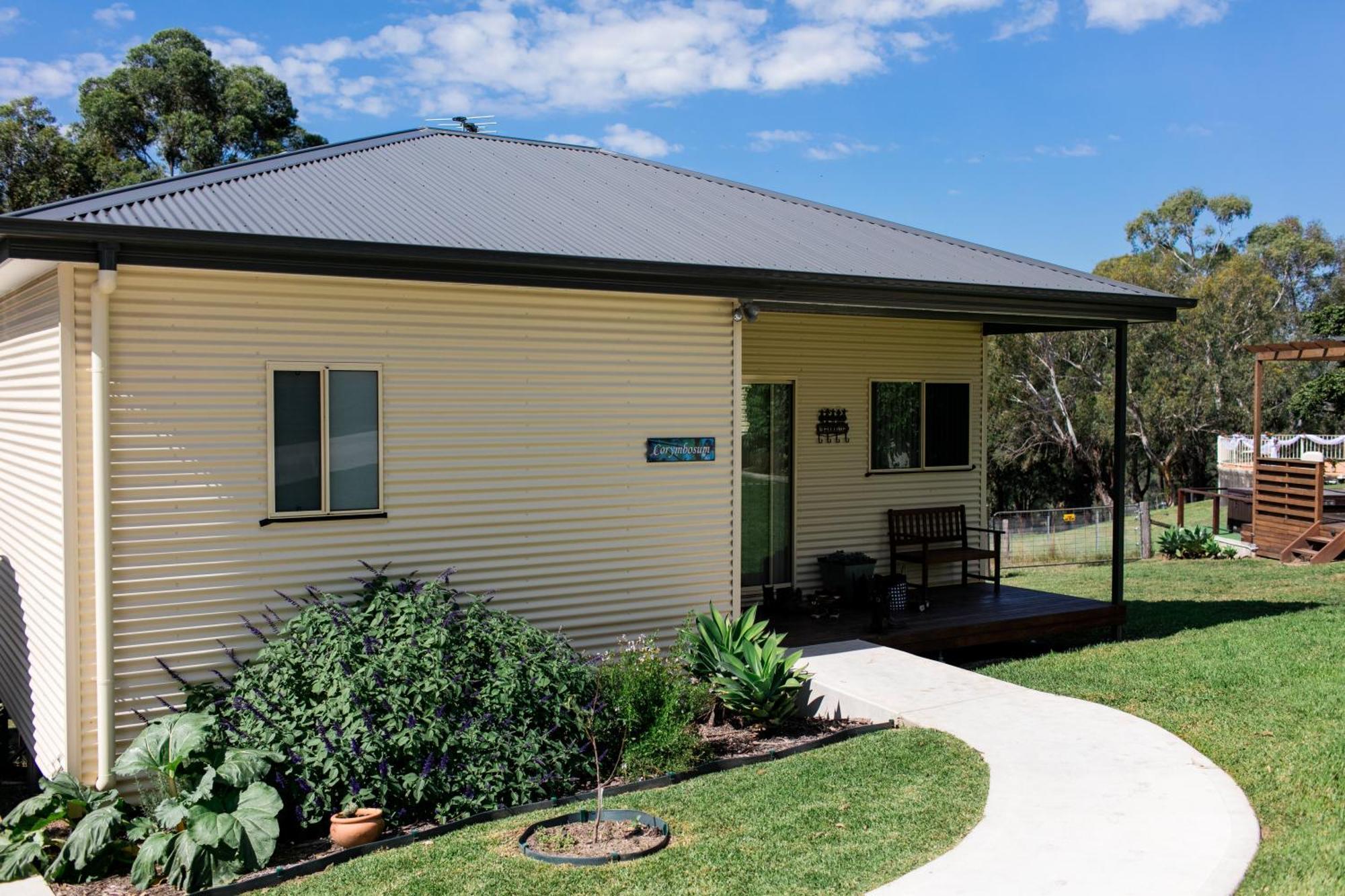 Blueberry Hills On Comleroy Farmstay - Self-Contained Cottages Kurrajong Habitación foto